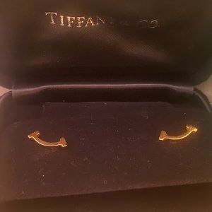 18k hold Tiffany Smile Earrings